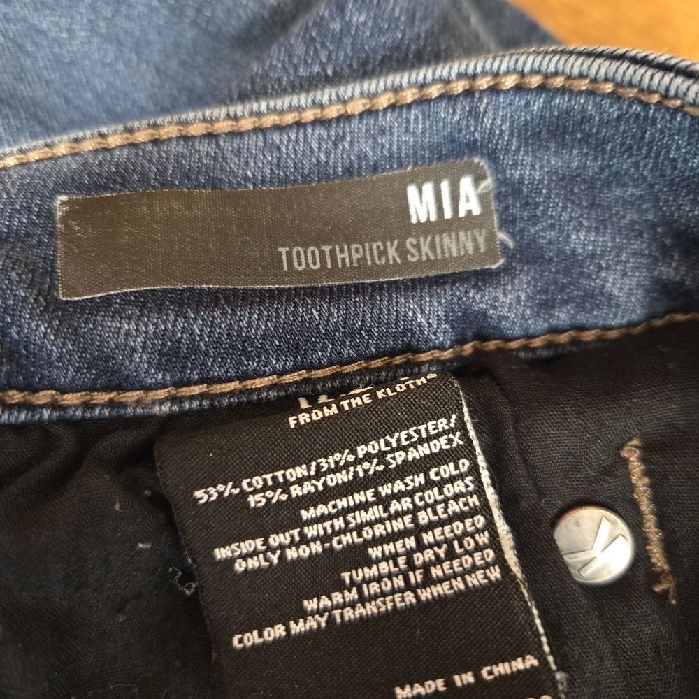 Kut From The Kloth Mia Toothpick Skinny Medium Wash Size 12 Tapered - Picture 6 of 6